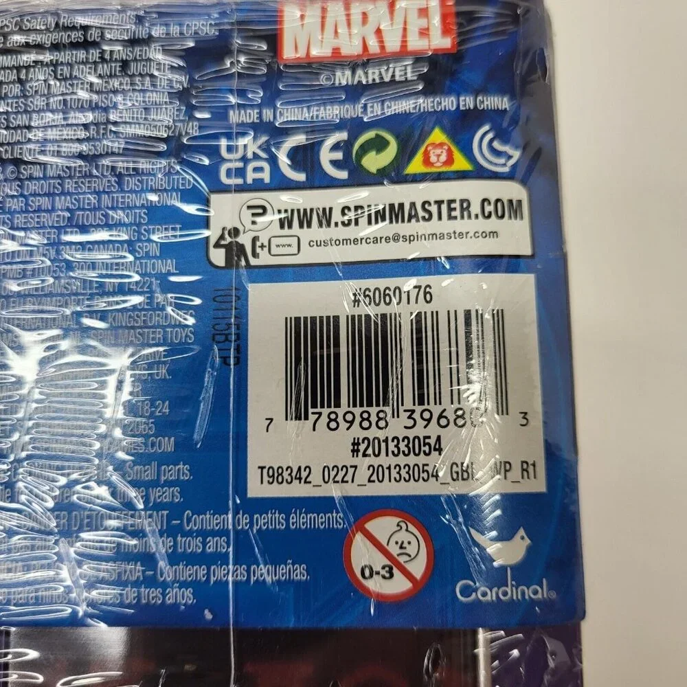 New Marvel Avengers Collector's‎ Tin Lunch Box Puzzle 48 Piece Kids Gift Toy